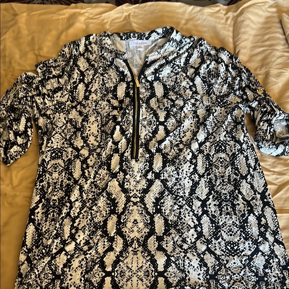 Snakeskin Print Blouse with Zipper